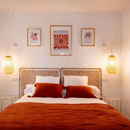 Les Verrieres Secretes דירה