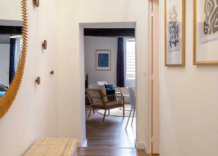 Les Verrieres Secretes Lejlighed