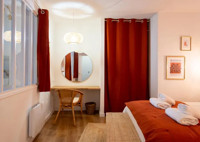 Les Verrieres Secretes